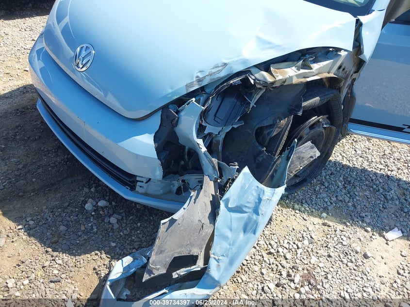 2014 VOLKSWAGEN BEETLE 1.8T - 3VWJ07AT0EM664841