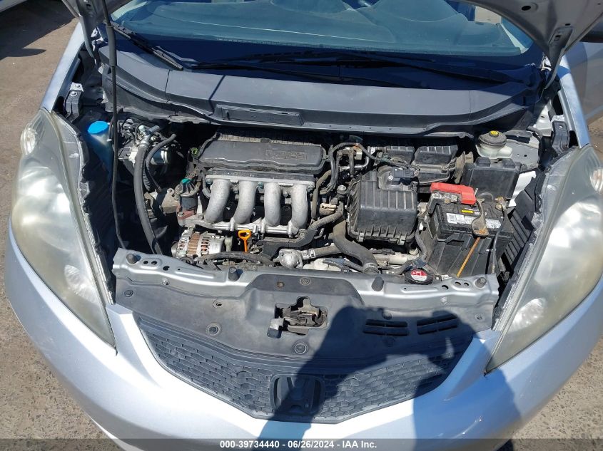 2011 Honda Fit VIN: JHMGE8H3XBS010666 Lot: 39734440