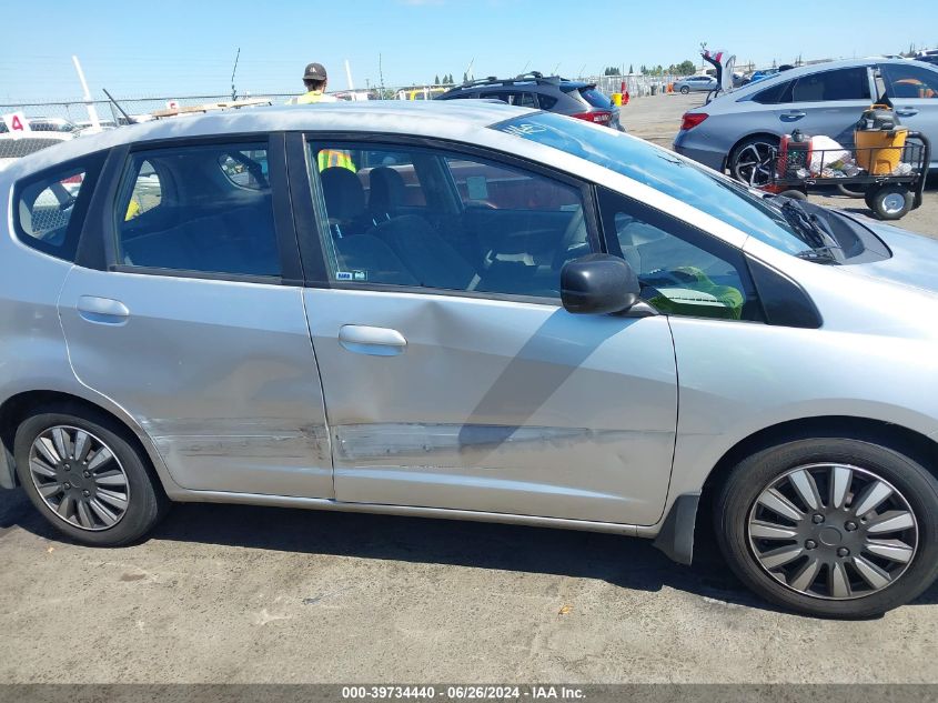 2011 Honda Fit VIN: JHMGE8H3XBS010666 Lot: 39734440