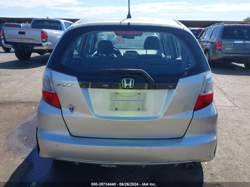 2011 Honda Fit VIN: JHMGE8H3XBS010666 Lot: 39734440