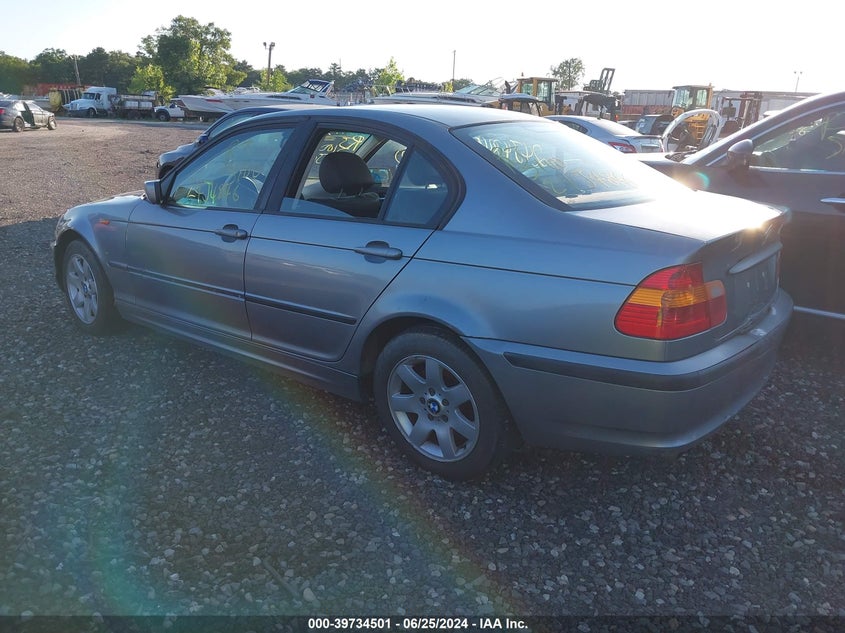 2004 BMW 325Xi VIN: WBAEU33454PR13969 Lot: 39734501