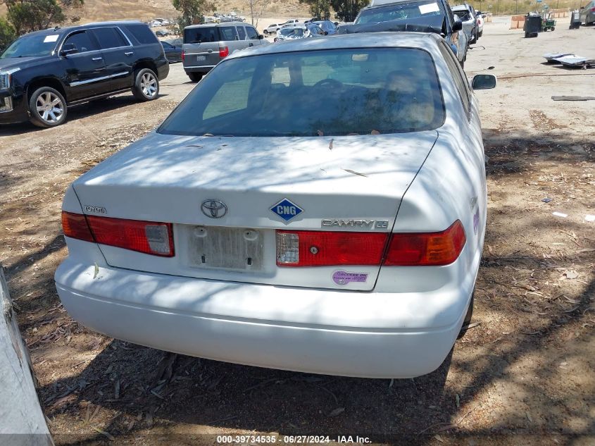 2000 Toyota Camry Le VIN: JT2BN22K5Y0001024 Lot: 39734535