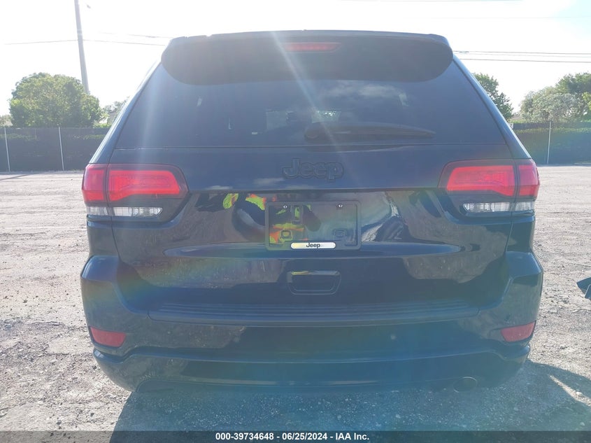 VIN 1C4RJFAG4KC588179 2019 JEEP GRAND CHEROKEE LAREDO