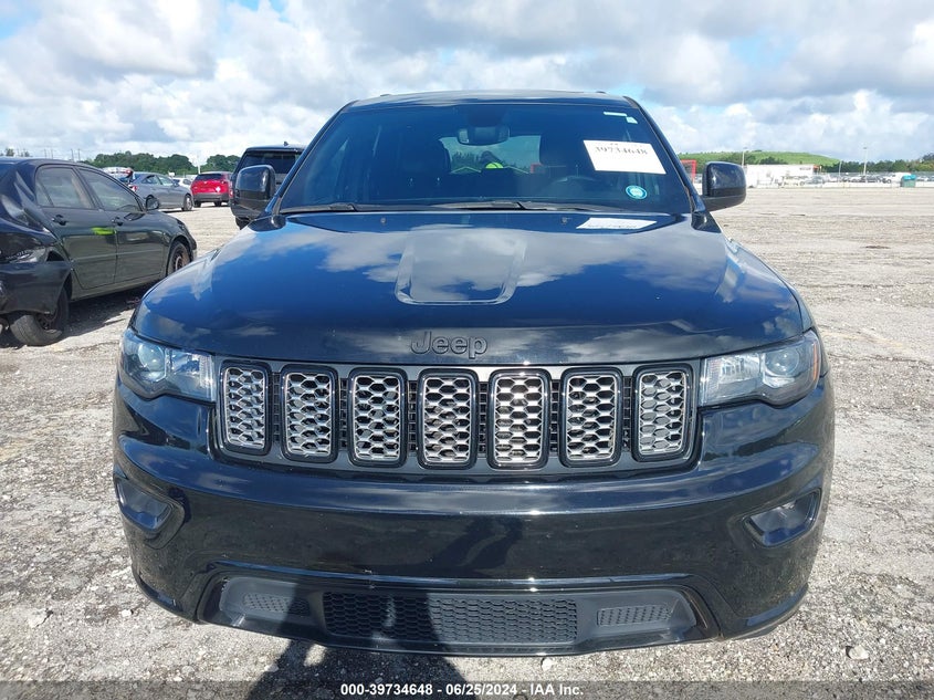 VIN 1C4RJFAG4KC588179 2019 JEEP GRAND CHEROKEE LAREDO