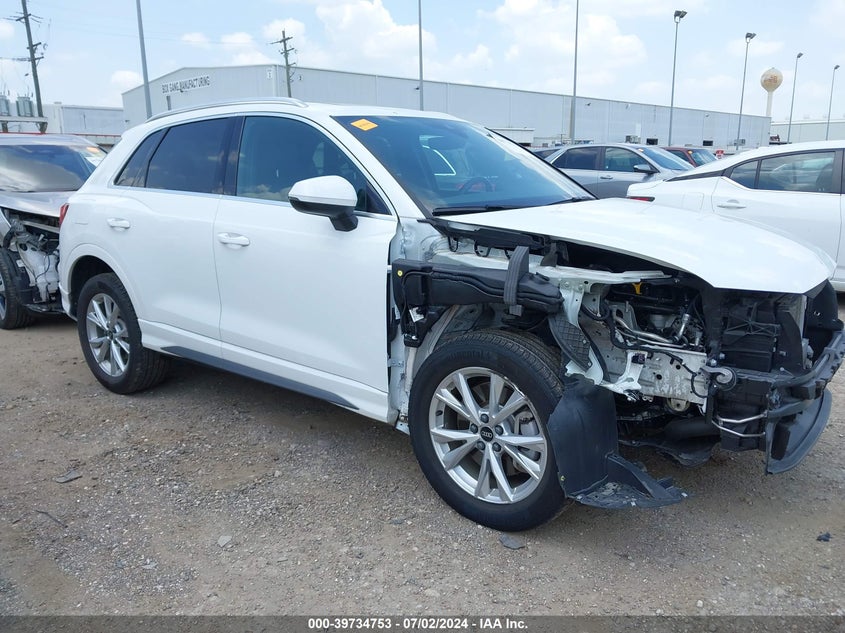 2023 Audi Q3 Premium 45 Tfsi S Line Quattro Tiptronic VIN: WA1DECF31P1092210 Lot: 39734753
