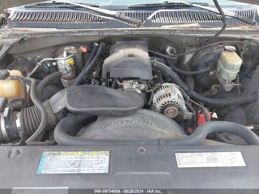 2000 Chevrolet Silverado C1500 VIN: 2GCEC19V8Y1235912 Lot: 39734889