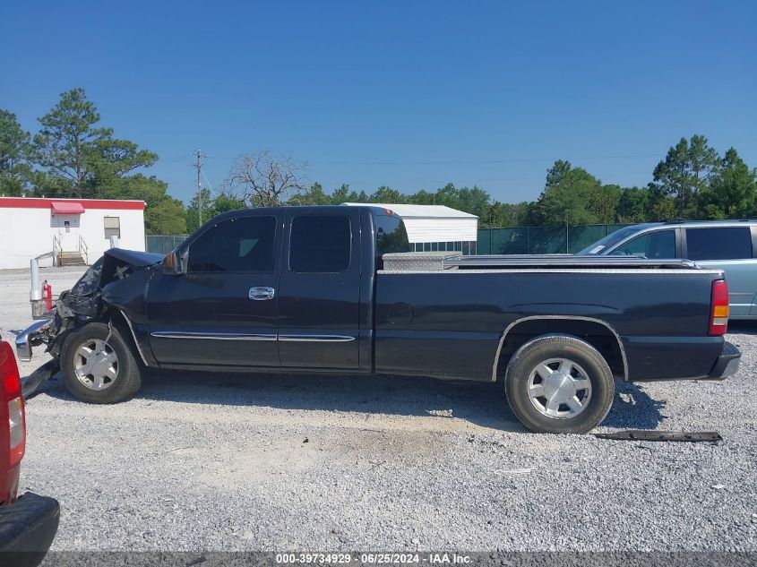 2003 GMC New Sierra C1500 VIN: 1GTEC19T13E197252 Lot: 39734929