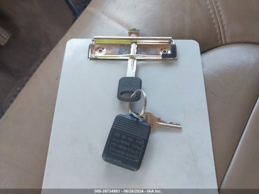 1999 Ford F350 Super Duty VIN: 1FTWW33F5XEE44269 Lot: 39734981