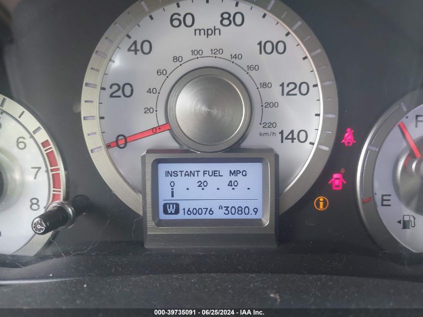 2011 Honda Pilot Touring VIN: 5FNYF4H96BB070943 Lot: 39735091