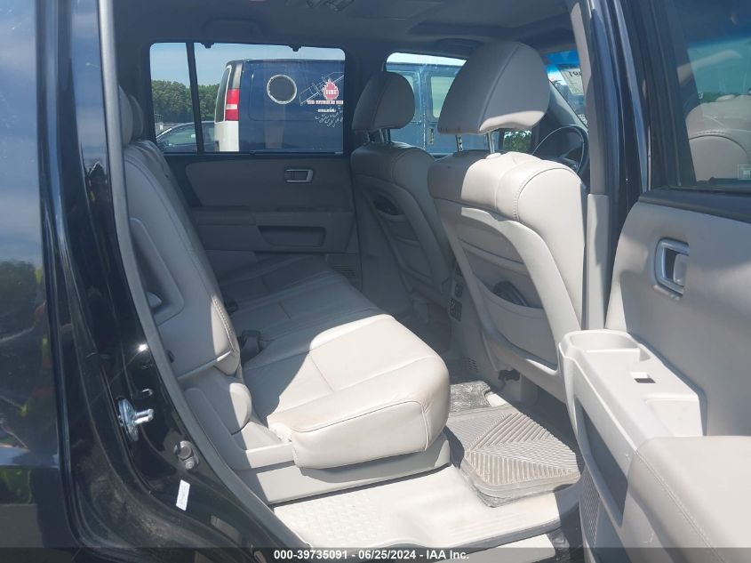 2011 Honda Pilot Touring VIN: 5FNYF4H96BB070943 Lot: 39735091