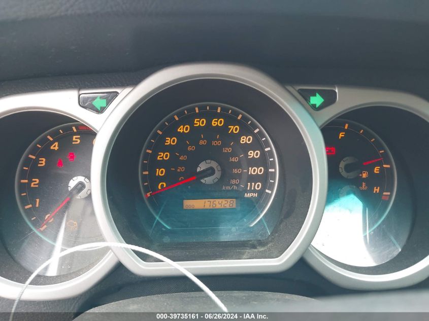 2004 Toyota 4Runner Limited VIN: JTEBT17R240029608 Lot: 39735161