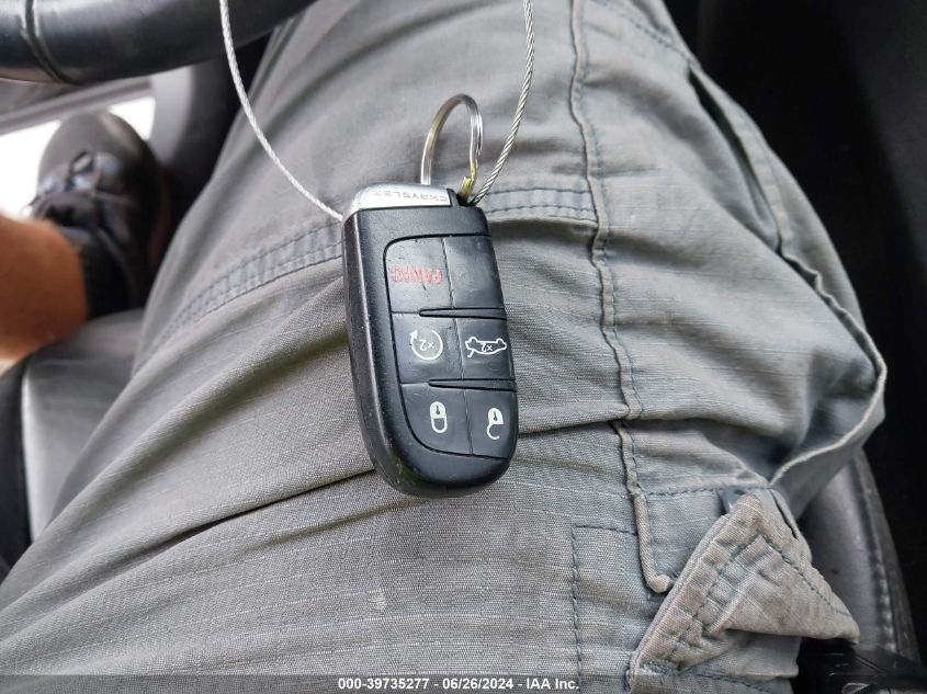 2012 Chrysler 300 Limited VIN: 2C3CCACG8CH212412 Lot: 39735277