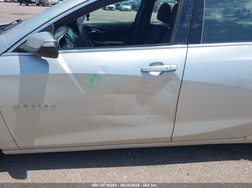 2018 Chevrolet Malibu Lt VIN: 1G1ZD5ST5JF145817 Lot: 39735293