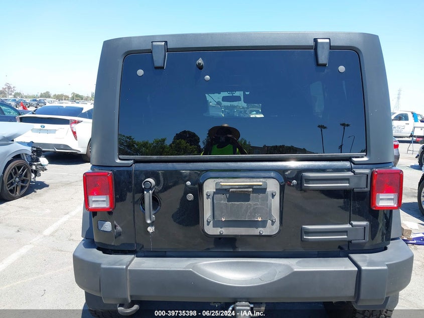 2013 JEEP WRANGLER UNLIMITED SPORT - 1C4BJWDG8DL551202