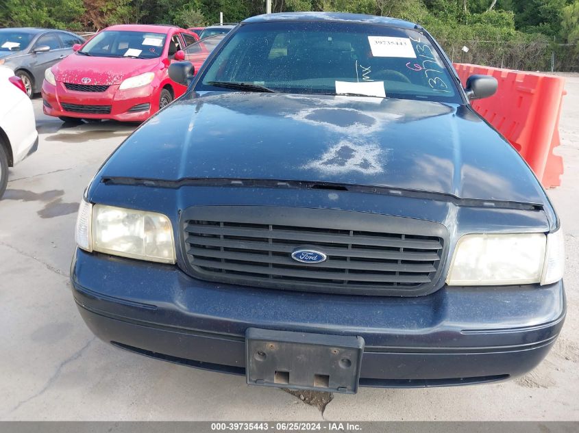 2000 Ford Crown Victoria Police Interceptor VIN: 2FAFP71W1YX137713 Lot: 39735443