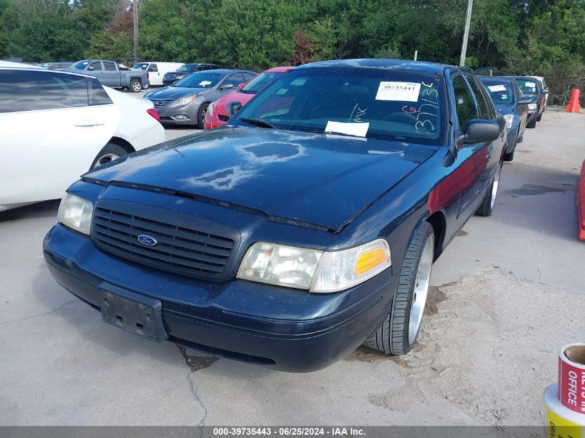 2000 Ford Crown Victoria Police Interceptor VIN: 2FAFP71W1YX137713 Lot: 39735443