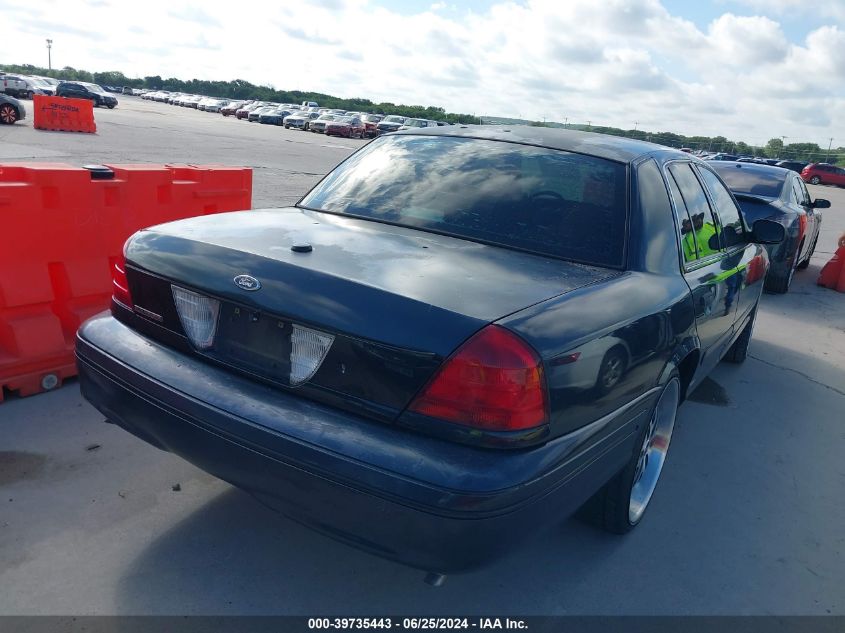 2000 Ford Crown Victoria Police Interceptor VIN: 2FAFP71W1YX137713 Lot: 39735443