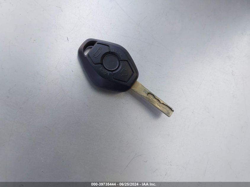 2004 BMW 330I VIN: WBAEV53414KM07027 Lot: 39735444