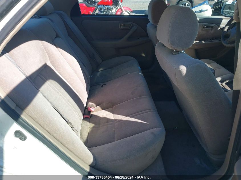 1999 Toyota Camry Le VIN: 4T1BG22K8XU876893 Lot: 39735454