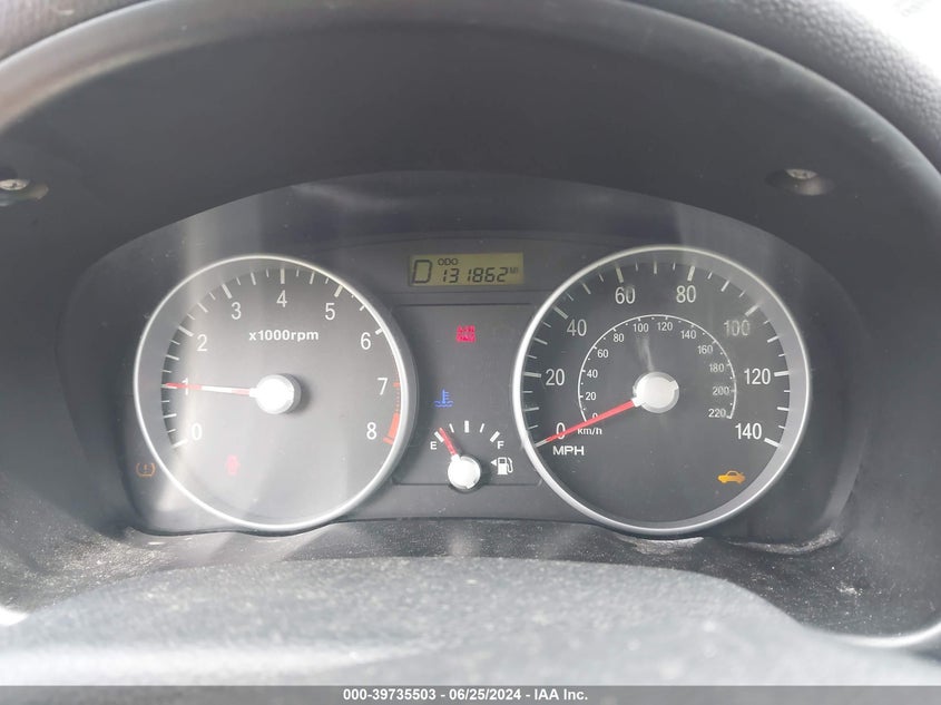 2008 Hyundai Accent Gs VIN: KMHCM36C98U056653 Lot: 39735503