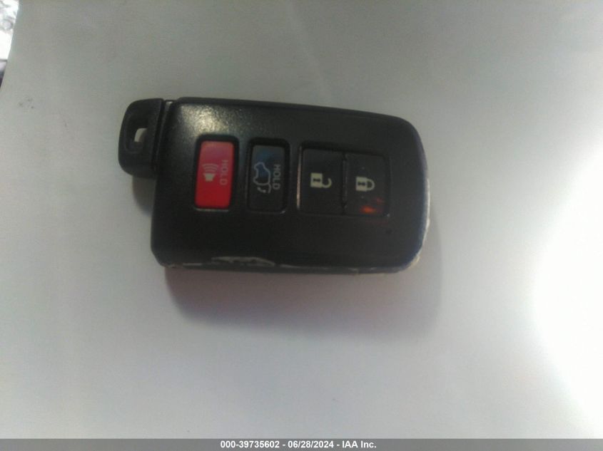 2018 Toyota Highlander Se/Xle VIN: 5TDJZRFHXJS556181 Lot: 39735602