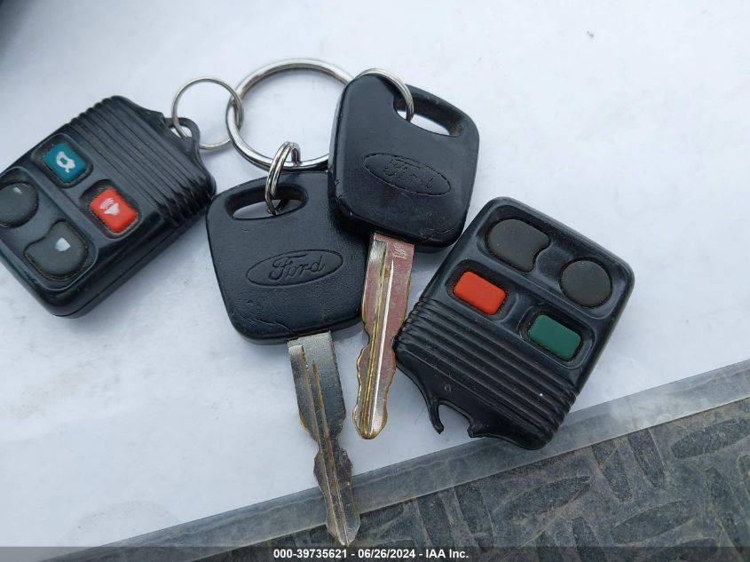 2002 Ford Focus Se/Ztw VIN: 1FAFP36382W289384 Lot: 39735621