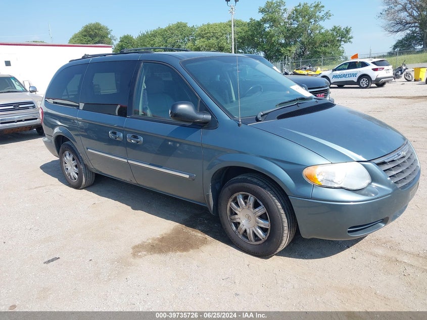 2005 Chrysler Town & Country Touring VIN: 2C4GP54L95R474070 Lot: 39735726