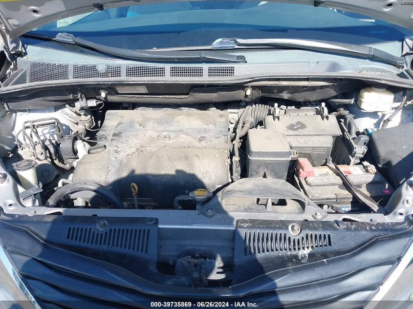 2011 Toyota Sienna Le V6 VIN: 5TDKK3DC3BS173262 Lot: 39735869