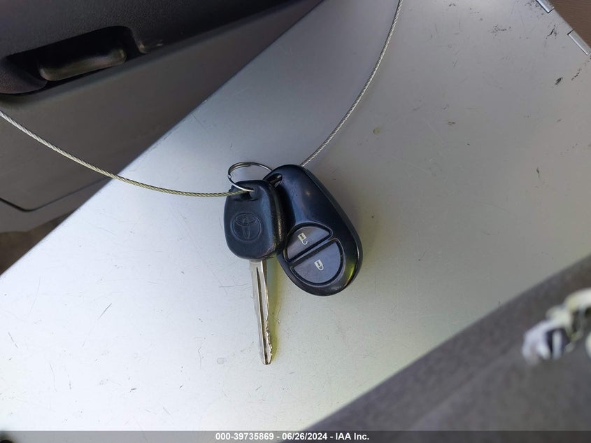 2011 Toyota Sienna Le V6 VIN: 5TDKK3DC3BS173262 Lot: 39735869