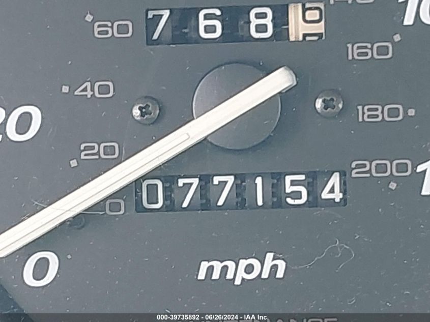 2000 Honda Cr-V Lx VIN: JHLRD1845YC005247 Lot: 39735892