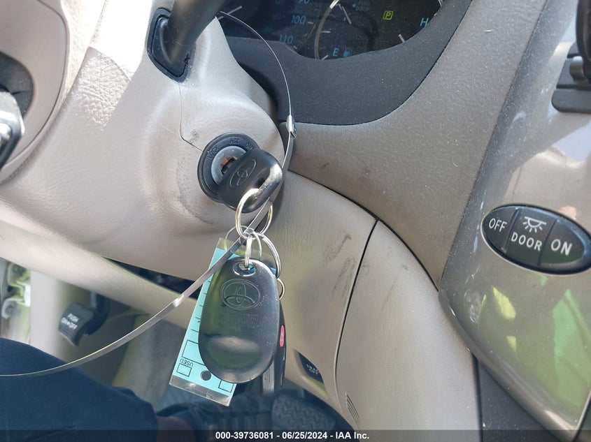 2010 Toyota Sienna Le VIN: 5TDKK4CC6AS325332 Lot: 39736081