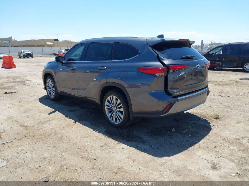 2022 Toyota Highlander Platinum VIN: 5TDFZRBH0NS189289 Lot: 39736191