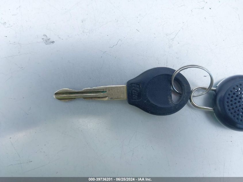 2003 Nissan Xterra Xe VIN: 5N1ED28T53C696471 Lot: 39736201