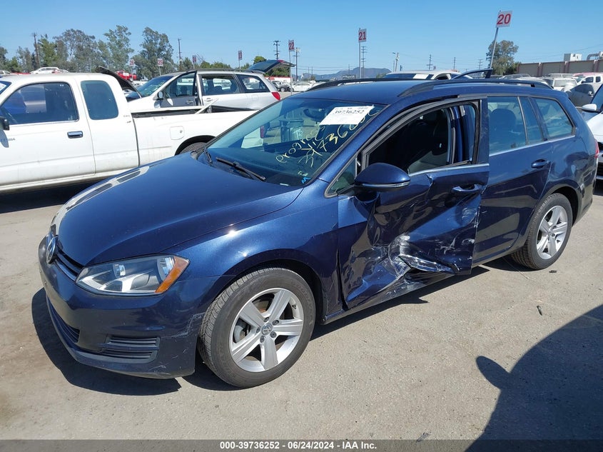 2015 VOLKSWAGEN GOLF SPORTWAGEN TDI S 4-DOOR - 3VWCA7AU7FM514970