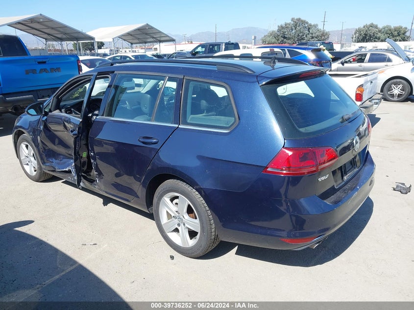 2015 VOLKSWAGEN GOLF SPORTWAGEN TDI S 4-DOOR - 3VWCA7AU7FM514970