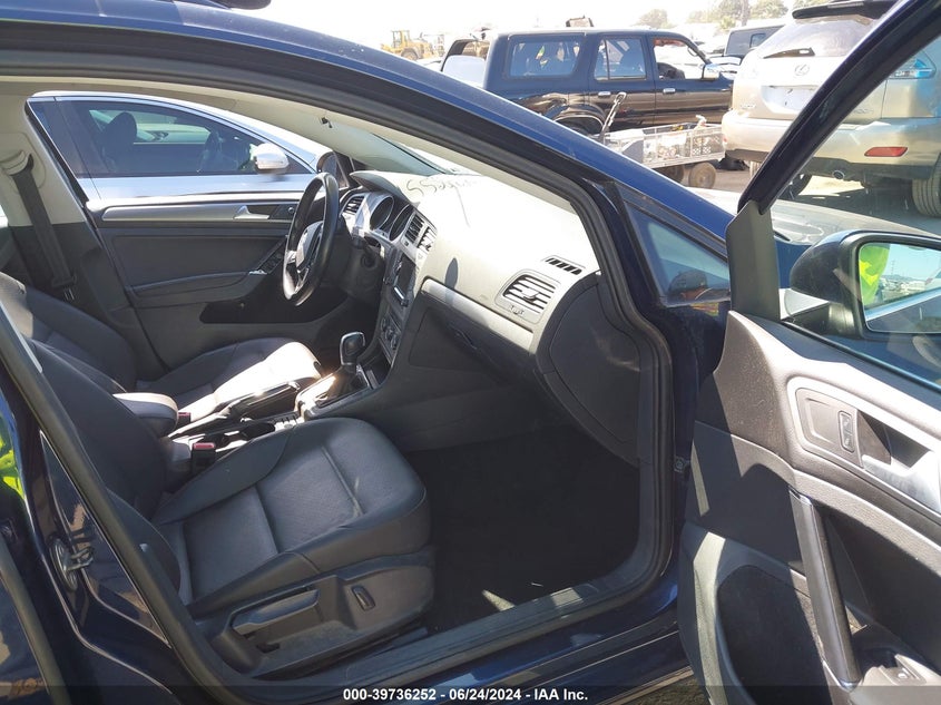 2015 VOLKSWAGEN GOLF SPORTWAGEN TDI S 4-DOOR - 3VWCA7AU7FM514970