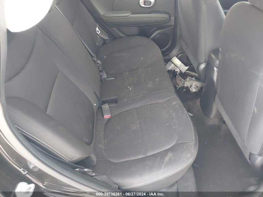 2015 Kia Soul VIN: KNDJN2A29F7760641 Lot: 39736261