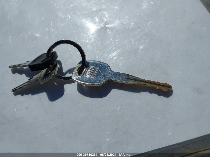 2000 Subaru Forester L VIN: JF1SF6355YH729177 Lot: 39736284