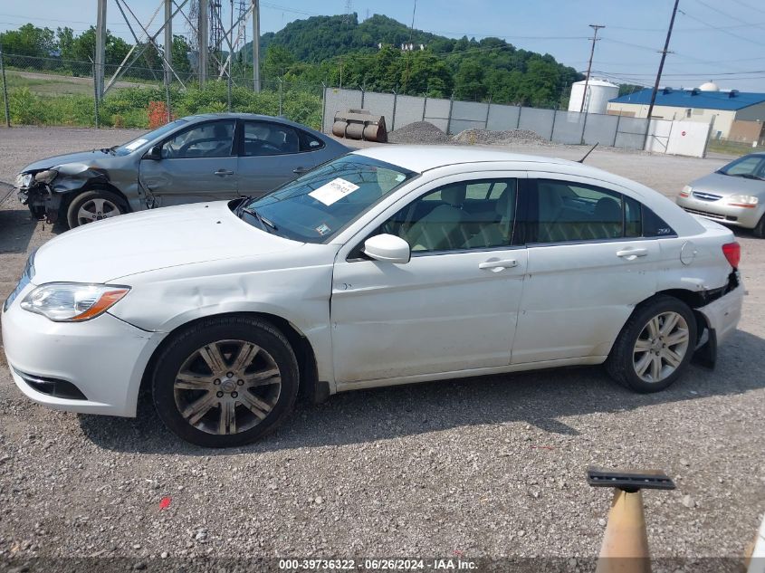 2011 Chrysler 200 Touring VIN: 1C3BC1FB4BN612162 Lot: 39736322