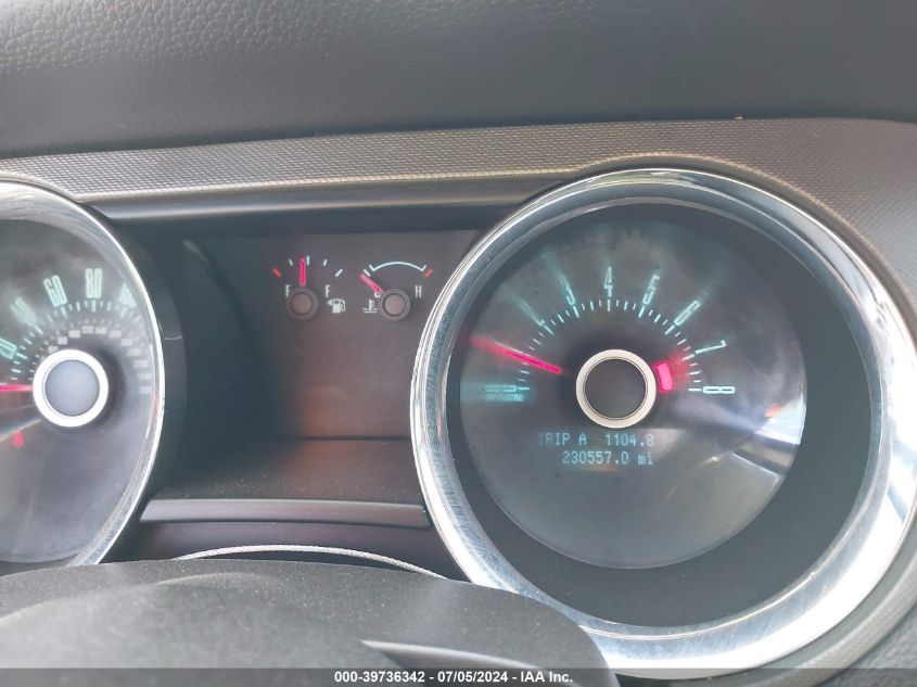 2013 Ford Mustang V6 VIN: 1ZVBP8AM7D5213764 Lot: 39736342