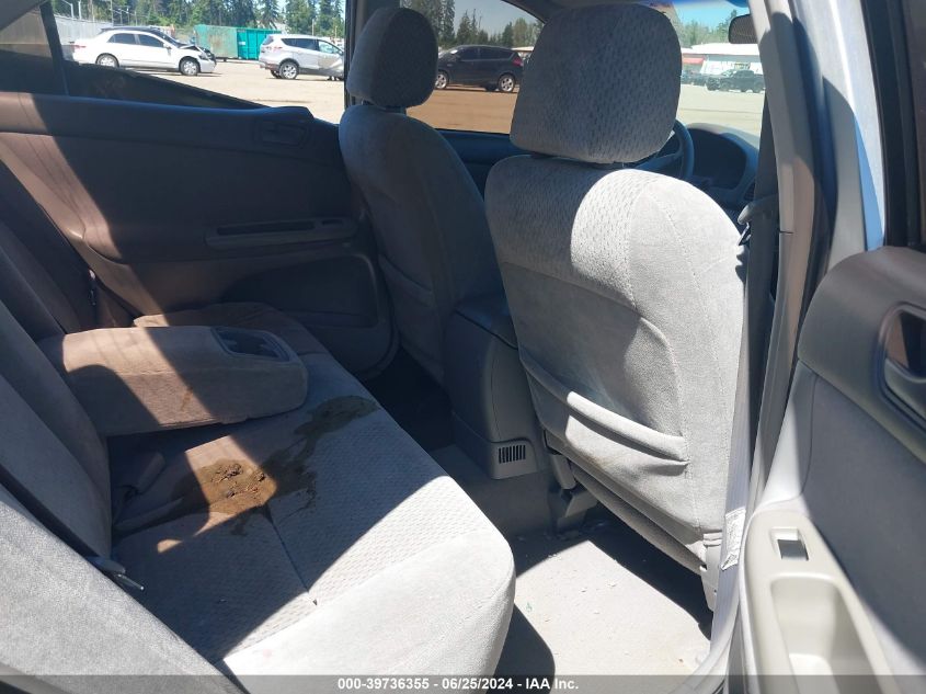 2003 Toyota Camry Le VIN: 4T1BE32K13U786135 Lot: 39736355