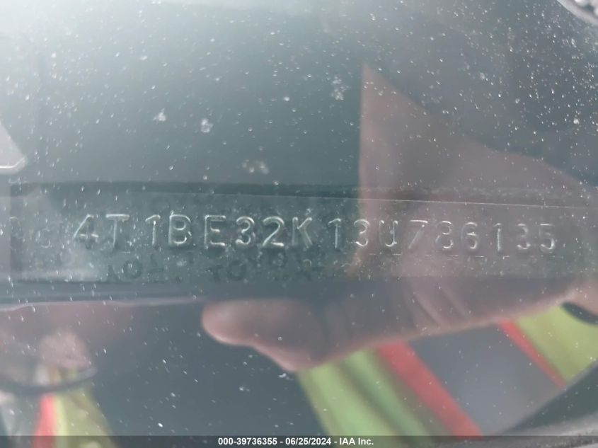 2003 Toyota Camry Le VIN: 4T1BE32K13U786135 Lot: 39736355