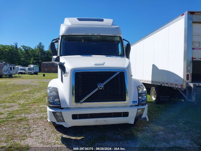 4V4NC9EHOFN908393 2015 Volvo Vnl