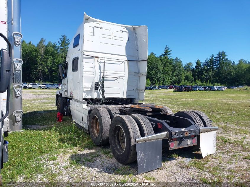 4V4NC9EHOFN908393 2015 Volvo Vnl