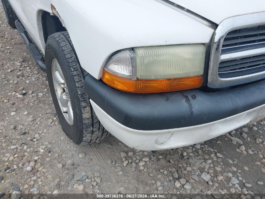 2004 Dodge Dakota Sport/Sxt VIN: 1D7HL38K94S548659 Lot: 39736376