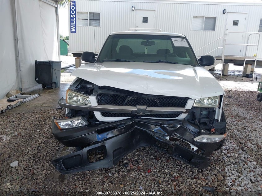 2004 Chevrolet Silverado 1500 C1500 VIN: 2GCEC19V941120133 Lot: 39736378