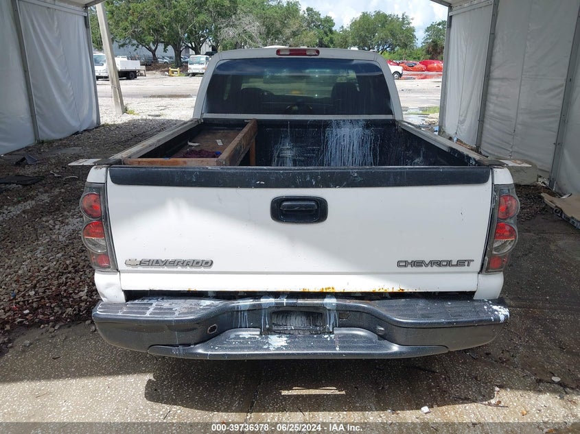 2004 Chevrolet Silverado 1500 C1500 VIN: 2GCEC19V941120133 Lot: 39736378