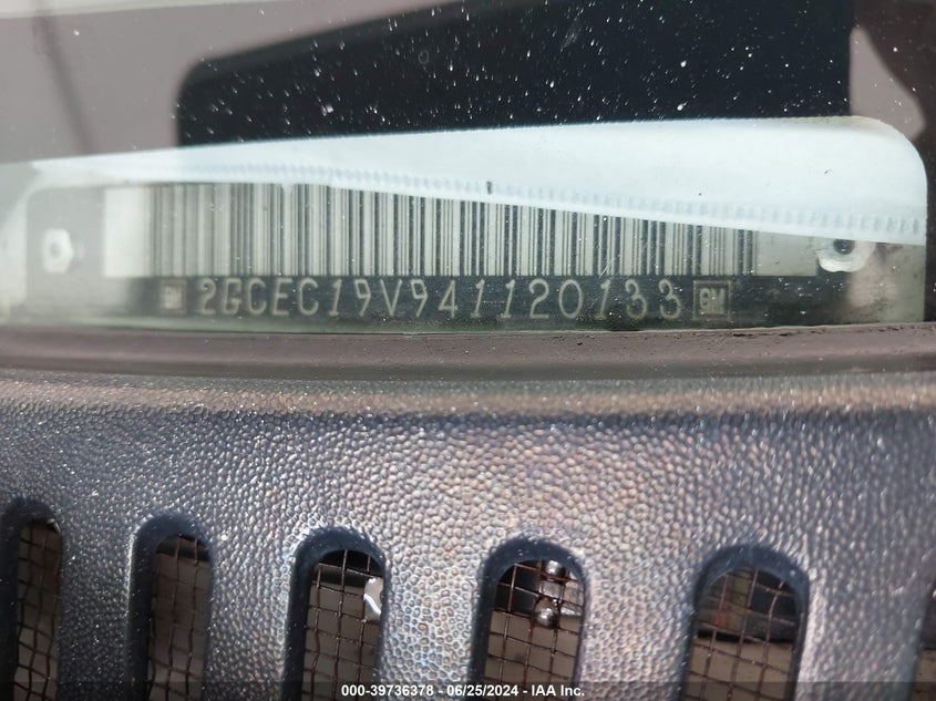 2004 Chevrolet Silverado 1500 C1500 VIN: 2GCEC19V941120133 Lot: 39736378