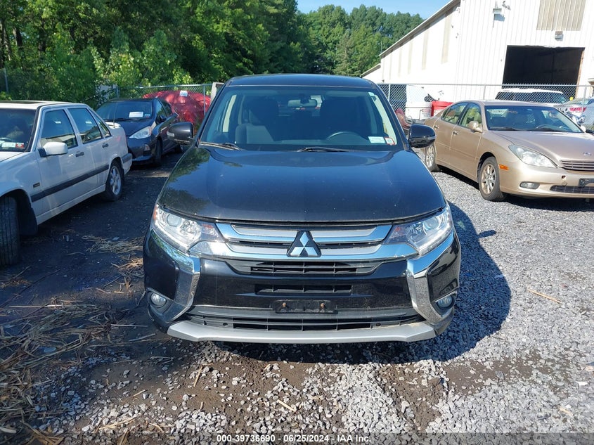 2018 Mitsubishi Outlander Se VIN: JA4AZ3A34JJ003347 Lot: 39736690