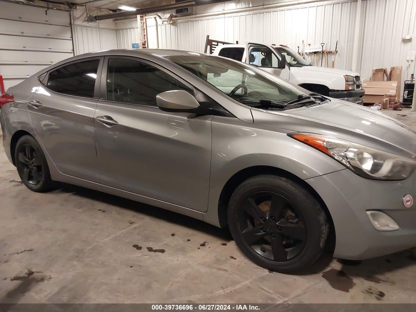 2013 Hyundai Elantra Gls/Limited VIN: KMHDH4AE3DU523969 Lot: 39736696